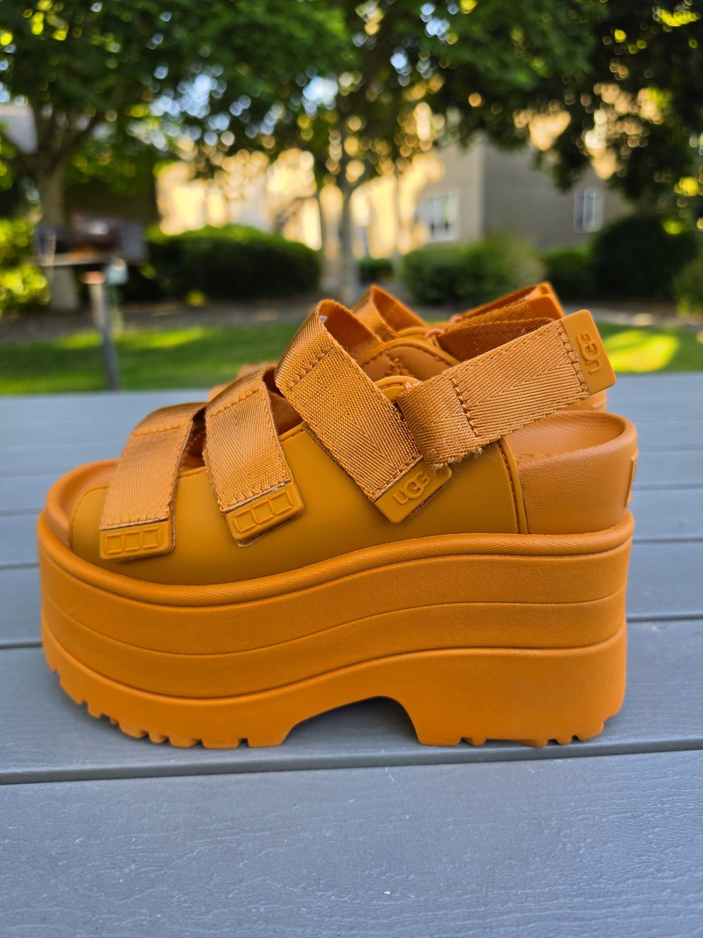 UGG GoldenRise Platform Sandals Dark Apricot Orange Size 7 - Picture 4 of 11